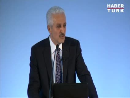 TFF eski başkanı belgeleriyle birlikte kürsüye çıktı