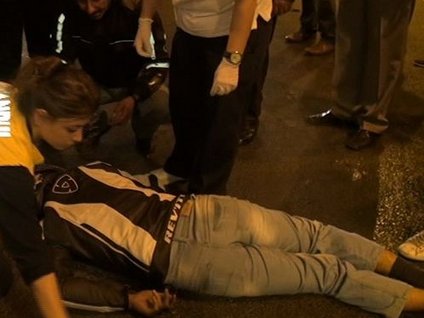 Taksim'deki altgeçitte ilk kaza
