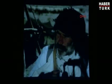 Kendi sesiyle veda etti