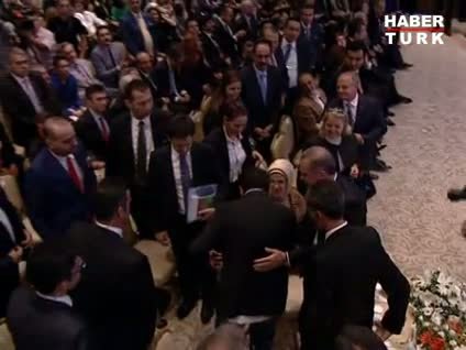 Başbakan Erdoğan, Tatlıses'e böyle yardım etti