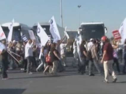 Hava-İş grevine destek eylemine polis müdahalesi