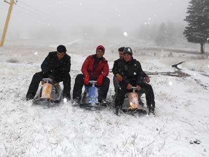 Uludağ'a yağan kar her yeri beyaza boyadı İşte o görüntüler