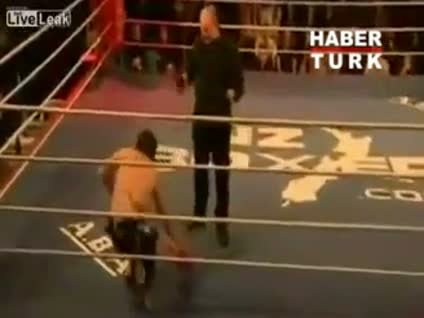 Nakavt olduğunu bir türlü kabullenemedi