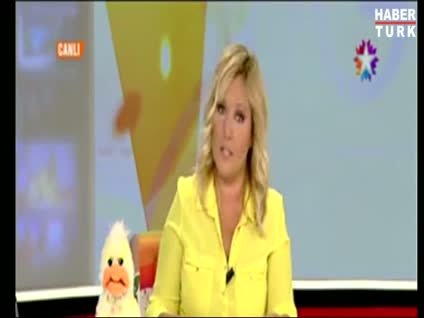 İzleyicisini ti'ye aldı
