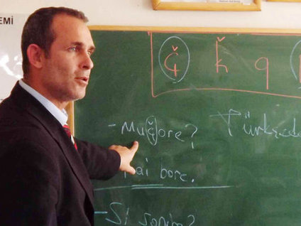 Okullarda Lazca dersi başladı