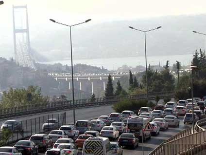 Bayram trafiği gündüzden başladı