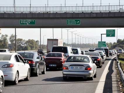 Habertürk bayram trafiğini canlı yayınlıyor