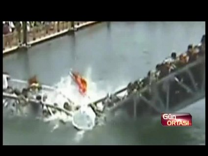 Çin'in nüfusuna köprü bile dayanamadı