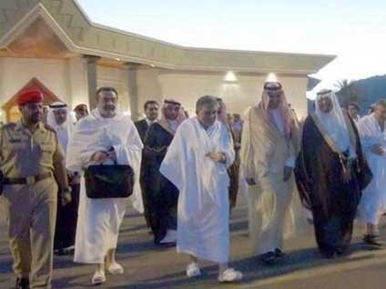 Cumhurbaşkanı Abdullah Gül ihramıyla ilk kez görüntülendi