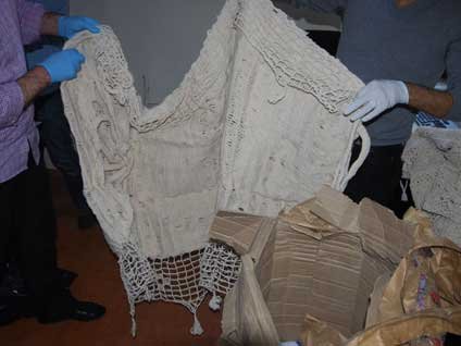 Uyuşturucuyu dantele işlediler