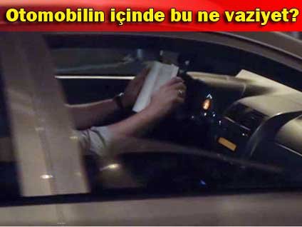 Trafikte pes dedirten görüntü