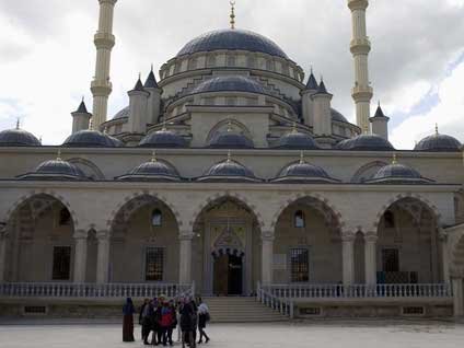 Atina'ya cami ihalesi tamamlandı