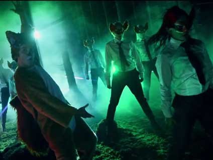 The Fox Say klibi Youtube'da 221 milyondan fazla izlendi