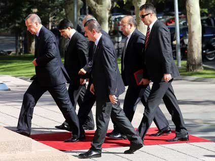 Devletin zirvesinde kritik toplantı İşte ana gündem