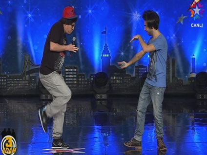 Oğuzhan ve İbrahim'den müthiş şov!