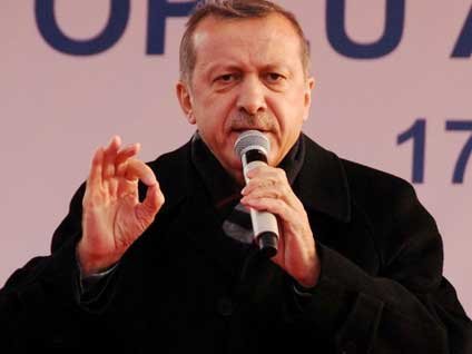 Başbakan Erdoğan'dan dershane çıkışı