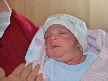 Bakamam diye kendi bebeğini reddetti