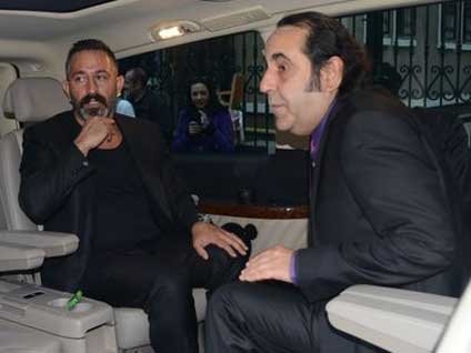 Cem Yılmaz plak şirketi kurdu