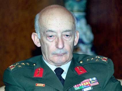 Jandarma Eski Komutanı Teoman Koman vefat etti