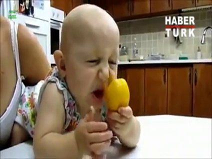 Bebeklerin limonla imtihanı