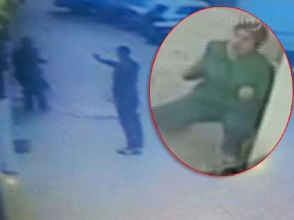 Evrim Aktuğ sokak ortasında sırtından böyle vuruldu