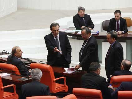 TBMM'de 14 yıl aradan sonra sınav yapılacak