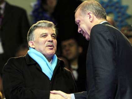 Liderlerden "uyarı" dolu yeni yıl mesajları