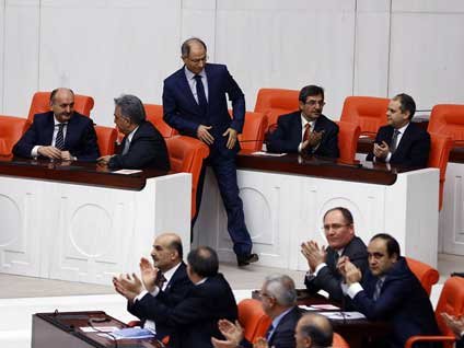 AK Parti, CHP ve BDP uzlaşmaya vardı