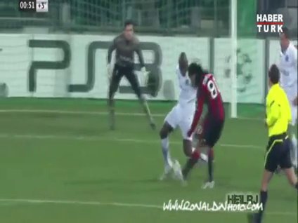 Ronaldinho'nun en iyi golleri! (1999-2013)