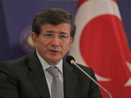 Ahmet Davutoğlu'ndan Hatay'daki tır yorumu