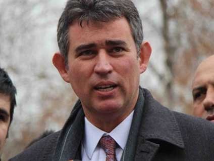 Metin Feyzioğlu'ndan Hüseyin Çelik'e şov cevabı