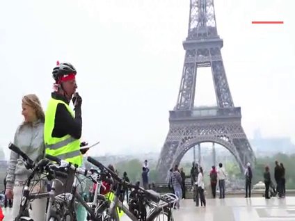 Bu adamlar ne yapıyor?