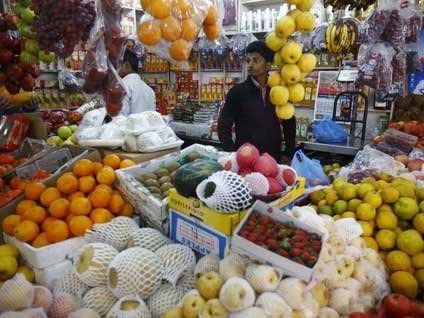 İstanbul'da meyve sebzeye eylem zammı