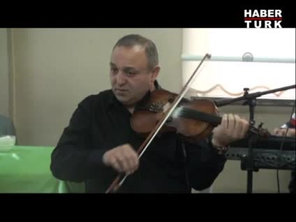 Hapis cezasından keman çalarak kurtuldu!