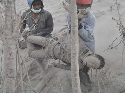 Endonezya'da Sinabung yanardağı dehşeti