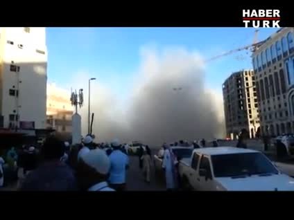 Umre ziyaretinde büyük yangın: 17 kişi hayatını kaybetti