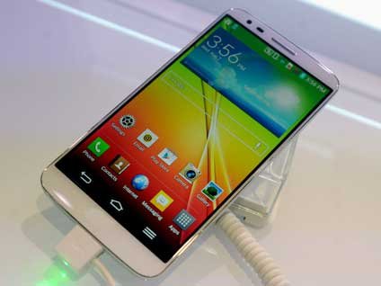 Cep telefonu satışları düştü