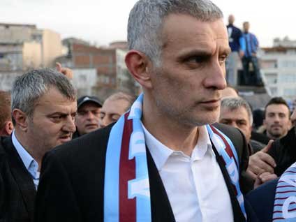 Trabzonspor Başkanı'ndan Aziz Yıldırım'a sert sözler