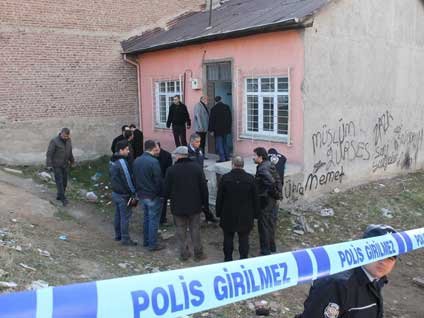 Elazığ'da 106 gündür kayıp olan üç gencin cesedi metruk evden çıktı