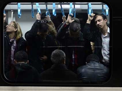 Marmaray 29 Ekim'den bu yana 13,5 milyon insan taşıdı