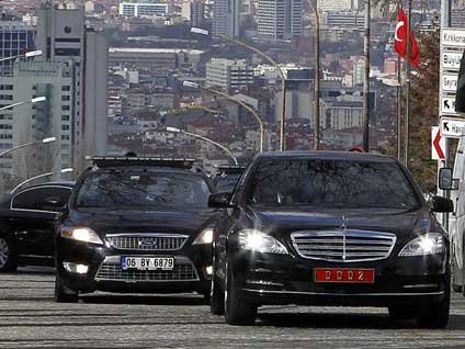 MGK'dan "Paralel" açıklaması