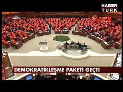 Meclis'ten geçen Demokratikleşme Paketi'nde neler var?