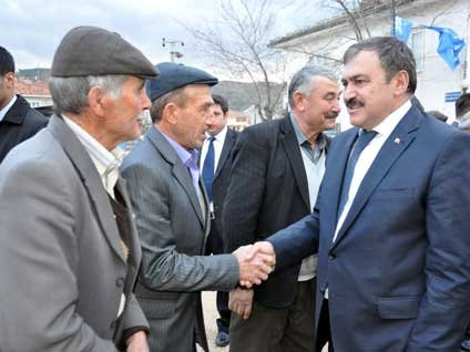 Bakan Veysel Eroğlu'ndan muhtar espirisi
