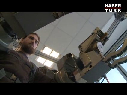 Yarı insan yarı robot!