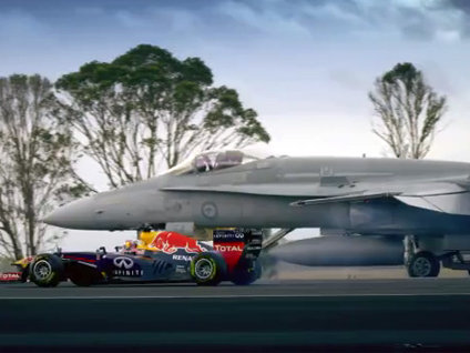 F1 aracı ve F-18 yarışırsa...