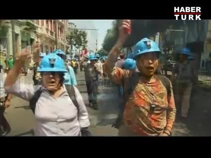 Hükümet yasağı Peru'da madencileri ayağa kaldırdı