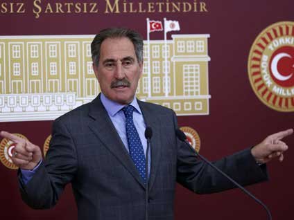 Siyasete yeni bir parti mi geliyor?