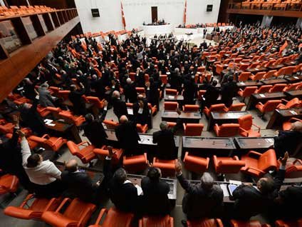 TBMM'de yeni dönem mesaisi başlıyor