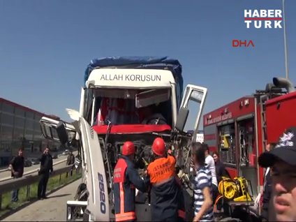 TEM'de korkunç kaza