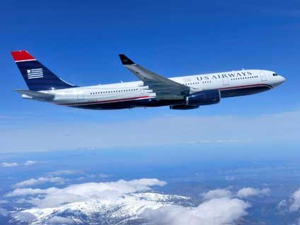 Yolcu uçağının tekerinde 5.5 saat uçtu ama ölmedi